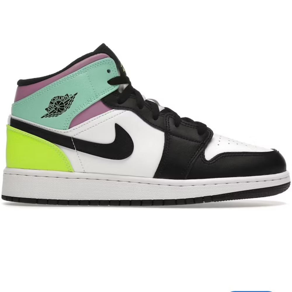 NIKE Youth Air Jordan 1 Mid GS 554725
175 Pastel - Y6.5/W8